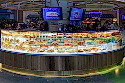 Carluccios pasta vitrini