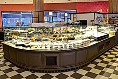 Emaar AVM Özsüt pasta dolabı