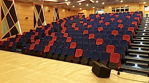 ANKARA KEÇİÖREN DOĞA KOLEJİ KONFERANS SALONU