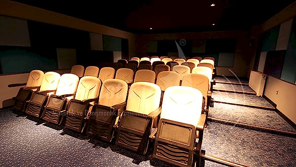 ATAŞEHİR EGE OKULLARI SİNEMA SALONU