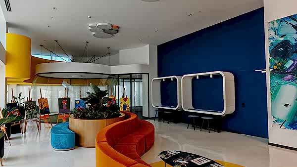 MBA OKULLARI ATAŞEHİR ŞUBESİ LOBİ AHŞAP DEKORASYON