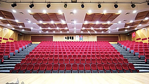 BAHÇEŞEHİR MEKTEBİM KONFERANS SALONU