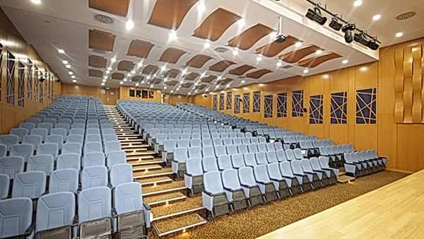 ÇANAKKALE DOĞA KOLEJİ KONFERANS SALONU