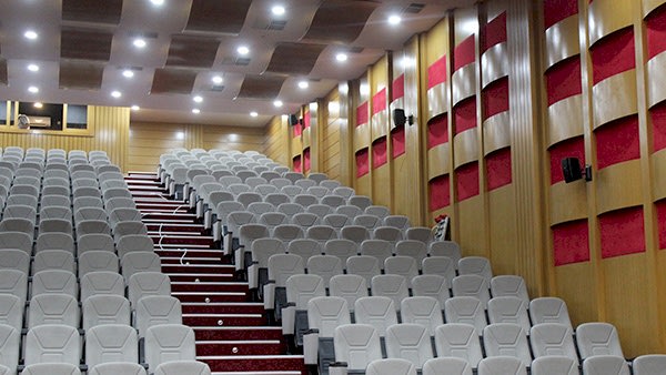 HATAY DEFNE OKULLARI KONFERANS SALONU