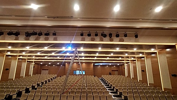 KAHRAMANMARAŞ GÖKSUN KÜLTÜR MERKEZİ KONFERANS SALONU