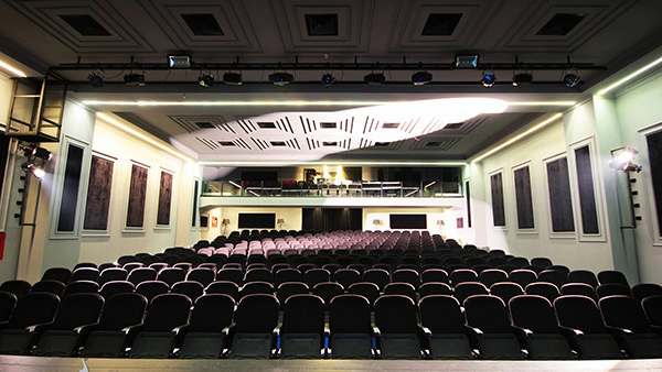 MASLAK MASSK SAHNE TİYATRO SALONU