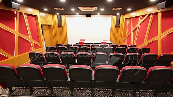 ÜMRANİYE MEKTEBİM OKULLARI SİNEMA SALONU